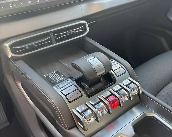 Серый FCB Leopard 3, объемом двигателя 0 л и пробегом 1 тыс. км за 27500 $, фото 11 на Automoto.ua