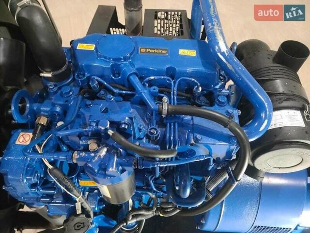 FG Wilson P, объемом двигателя 0 л и пробегом 10 тыс. км за 7000 $, фото 4 на Automoto.ua