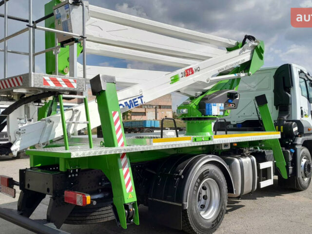 Ford Trucks 1833 DC, объемом двигателя 9 л и пробегом 0 тыс. км за 226821 $, фото 5 на Automoto.ua