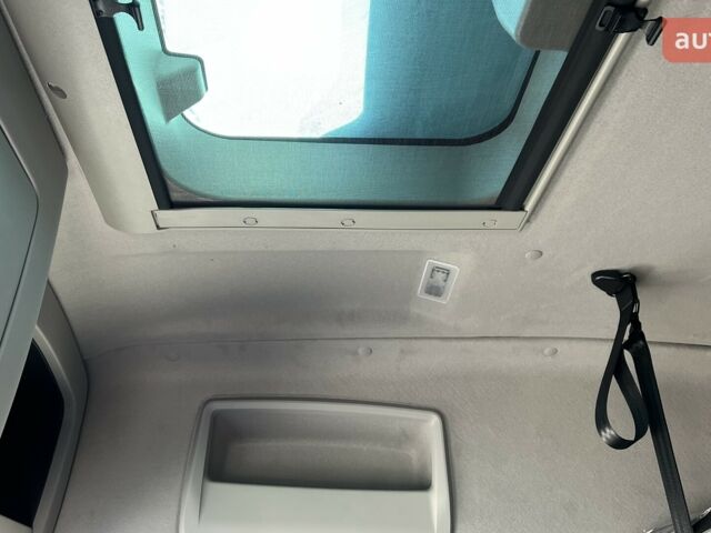 Ford Trucks 1845T, объемом двигателя 12.7 л и пробегом 0 тыс. км за 118068 $, фото 31 на Automoto.ua