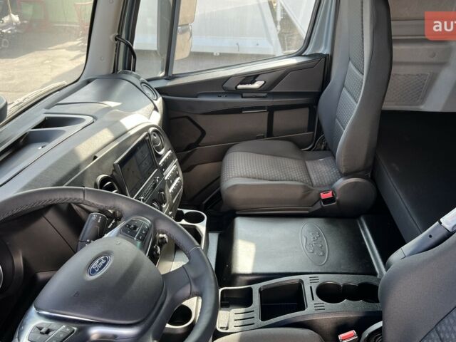 Ford Trucks 1845T, объемом двигателя 12.7 л и пробегом 0 тыс. км за 118068 $, фото 26 на Automoto.ua