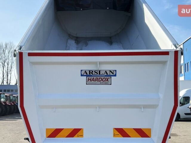 Ford Trucks 3542D, объемом двигателя 12.7 л и пробегом 0 тыс. км за 180293 $, фото 8 на Automoto.ua