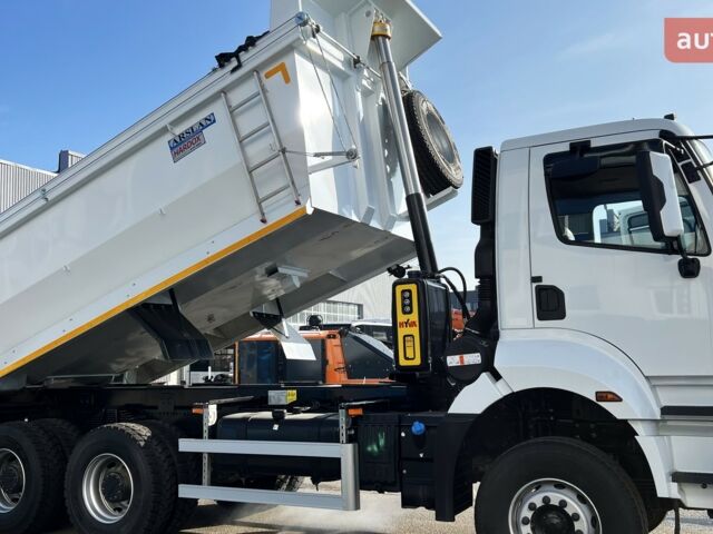 Ford Trucks 3542D, объемом двигателя 12.7 л и пробегом 0 тыс. км за 179769 $, фото 6 на Automoto.ua