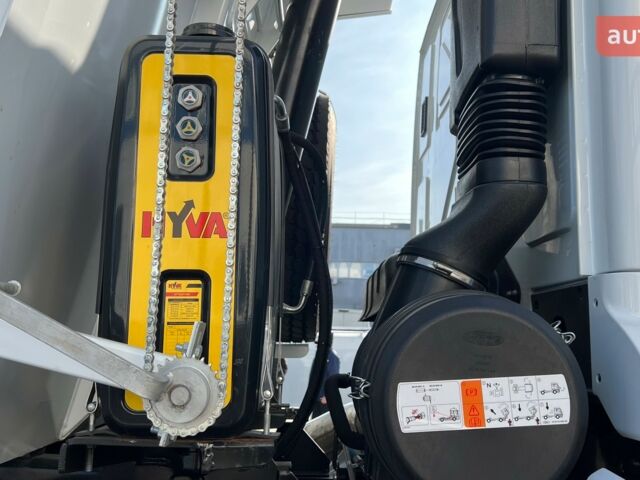 Ford Trucks 3542D, объемом двигателя 12.7 л и пробегом 0 тыс. км за 180293 $, фото 17 на Automoto.ua