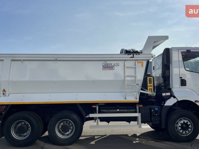 Ford Trucks 3542D, объемом двигателя 12.7 л и пробегом 0 тыс. км за 179769 $, фото 3 на Automoto.ua