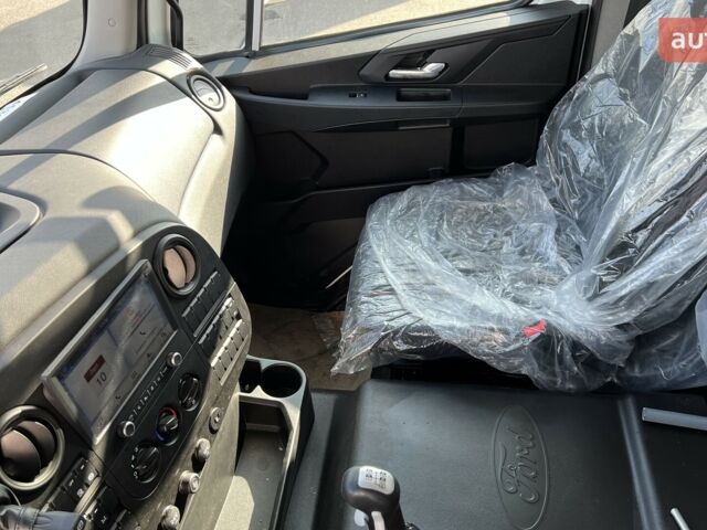 Ford Trucks 3542D, объемом двигателя 12.7 л и пробегом 0 тыс. км за 179073 $, фото 28 на Automoto.ua