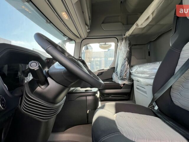 Ford Trucks F-Max, объемом двигателя 12.7 л и пробегом 0 тыс. км за 122552 $, фото 26 на Automoto.ua