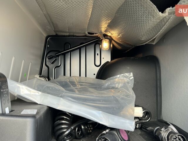 Ford Trucks F-Max, объемом двигателя 12.7 л и пробегом 0 тыс. км за 122716 $, фото 15 на Automoto.ua