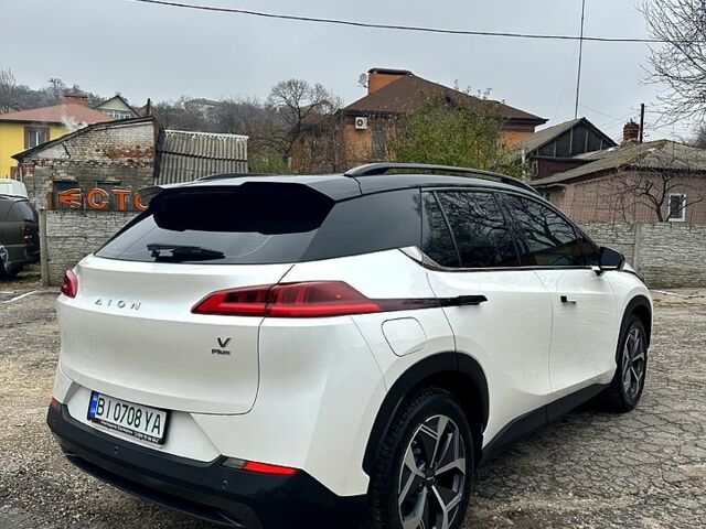 Белый Gac Aion V, объемом двигателя 0 л и пробегом 30 тыс. км за 21000 $, фото 2 на Automoto.ua