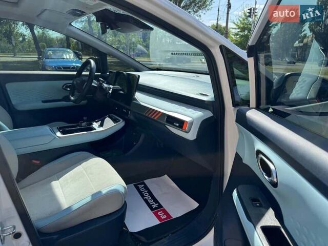 Білий Gac Aion Y, об'ємом двигуна 0 л та пробігом 32 тис. км за 18990 $, фото 15 на Automoto.ua