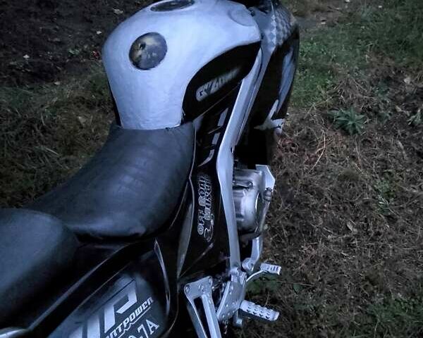 Guowei GW 2014 у Чернігові на Automoto.ua Білий Guowei GW, об'ємом двигуна 0.2 л та пробігом 9 тис. км за 1200 $, фото 3 на Automoto.ua