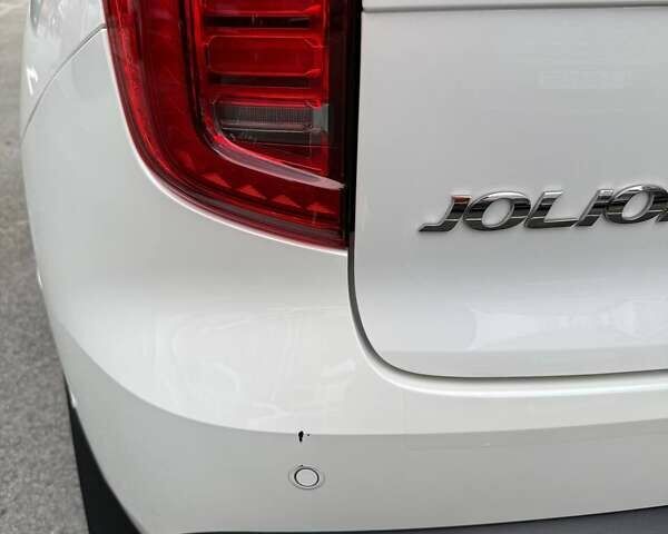 Белый Haval Jolion, объемом двигателя 1.5 л и пробегом 36 тыс. км за 18500 $, фото 7 на Automoto.ua