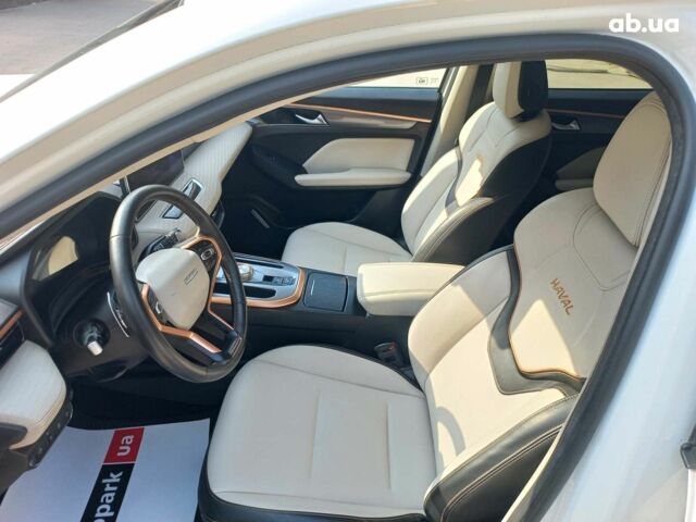 Білий Haval Jolion, об'ємом двигуна 1.5 л та пробігом 130 тис. км за 18490 $, фото 13 на Automoto.ua