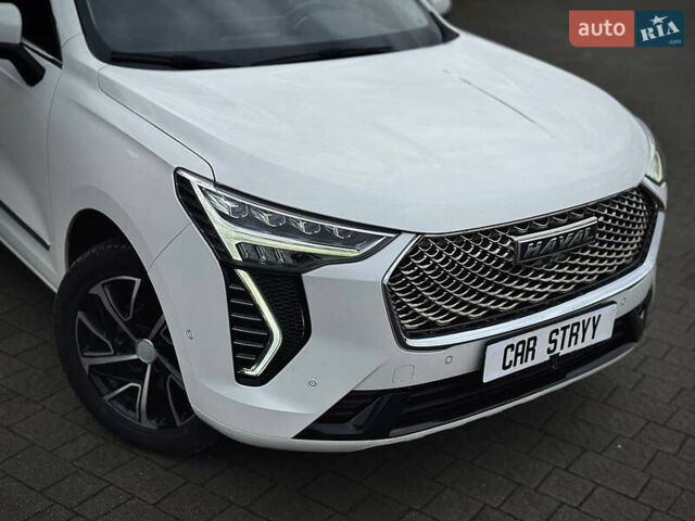 Белый Haval Jolion, объемом двигателя 1.5 л и пробегом 50 тыс. км за 16500 $, фото 9 на Automoto.ua