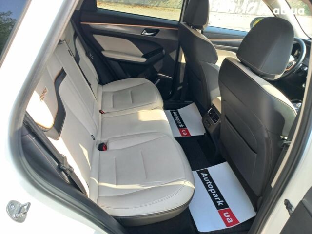Білий Haval Jolion, об'ємом двигуна 1.5 л та пробігом 130 тис. км за 18490 $, фото 26 на Automoto.ua