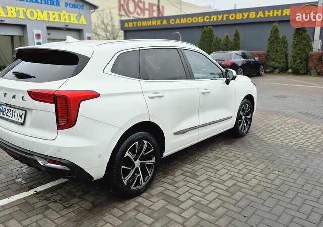 Білий Haval Jolion, об'ємом двигуна 1.5 л та пробігом 45 тис. км за 20000 $, фото 3 на Automoto.ua