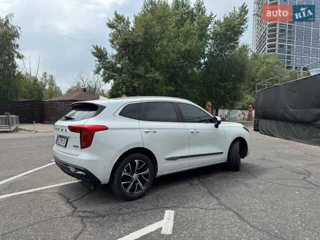 Белый Haval Jolion, объемом двигателя 1.5 л и пробегом 40 тыс. км за 16500 $, фото 2 на Automoto.ua