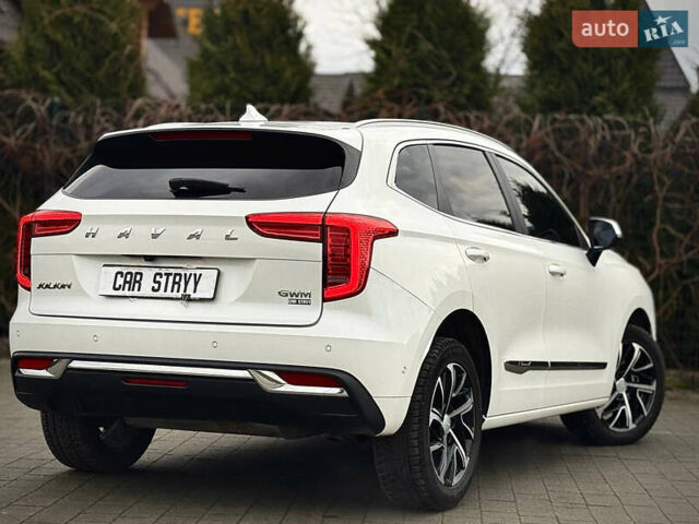 Белый Haval Jolion, объемом двигателя 1.5 л и пробегом 50 тыс. км за 16500 $, фото 2 на Automoto.ua
