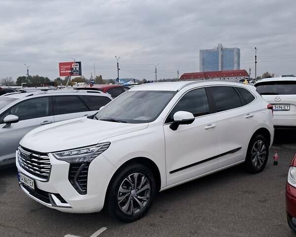 Белый Haval Jolion, объемом двигателя 1.5 л и пробегом 17 тыс. км за 17300 $, фото 9 на Automoto.ua