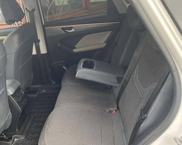 Білий Haval Jolion, об'ємом двигуна 1.5 л та пробігом 49 тис. км за 16500 $, фото 7 на Automoto.ua