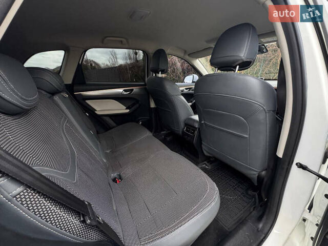 Белый Haval Jolion, объемом двигателя 1.5 л и пробегом 50 тыс. км за 16500 $, фото 37 на Automoto.ua