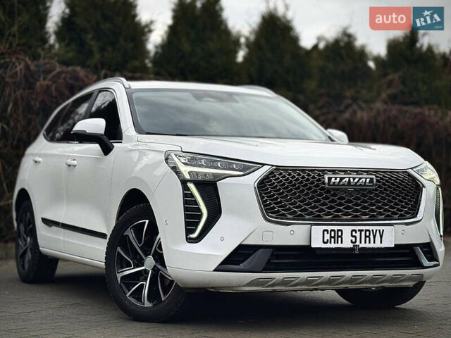 Белый Haval Jolion, объемом двигателя 1.5 л и пробегом 50 тыс. км за 16500 $, фото 6 на Automoto.ua