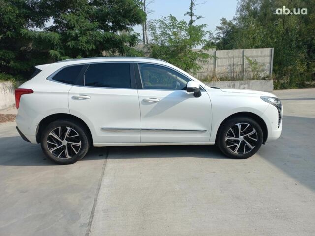 Білий Haval Jolion, об'ємом двигуна 1.5 л та пробігом 130 тис. км за 18490 $, фото 4 на Automoto.ua