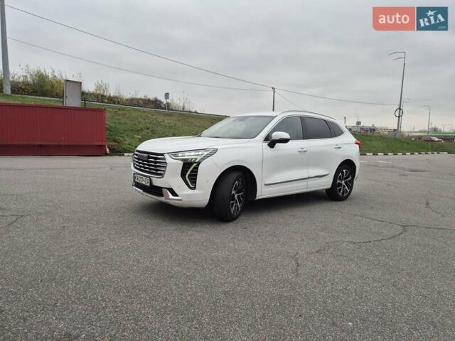 Белый Haval Jolion, объемом двигателя 1.5 л и пробегом 130 тыс. км за 13500 $, фото 2 на Automoto.ua