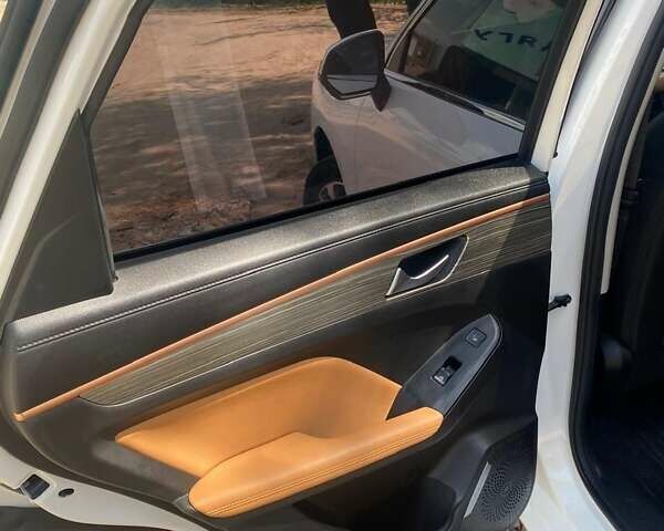 Белый Haval Jolion, объемом двигателя 1.5 л и пробегом 17 тыс. км за 17300 $, фото 6 на Automoto.ua