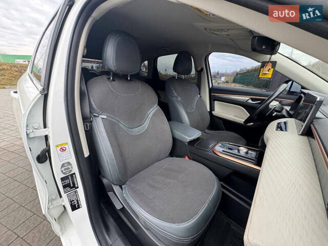 Белый Haval Jolion, объемом двигателя 1.5 л и пробегом 50 тыс. км за 16500 $, фото 27 на Automoto.ua