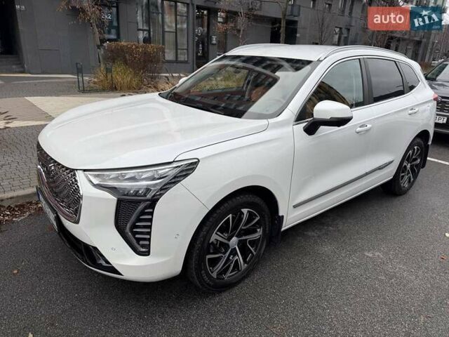 Белый Haval Jolion, объемом двигателя 1.5 л и пробегом 36 тыс. км за 18500 $, фото 2 на Automoto.ua