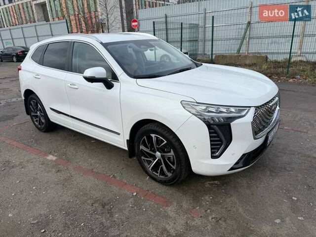 Белый Haval Jolion, объемом двигателя 1.5 л и пробегом 36 тыс. км за 18500 $, фото 9 на Automoto.ua