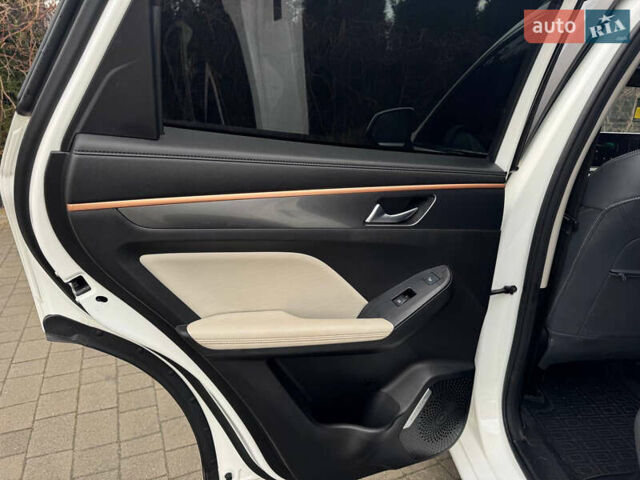 Белый Haval Jolion, объемом двигателя 1.5 л и пробегом 50 тыс. км за 16500 $, фото 44 на Automoto.ua