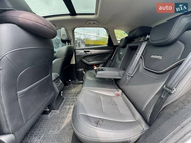 Белый Haval Jolion, объемом двигателя 1.5 л и пробегом 40 тыс. км за 16500 $, фото 9 на Automoto.ua