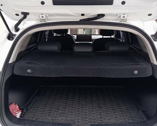 Білий Haval Jolion, об'ємом двигуна 1.5 л та пробігом 49 тис. км за 16500 $, фото 11 на Automoto.ua