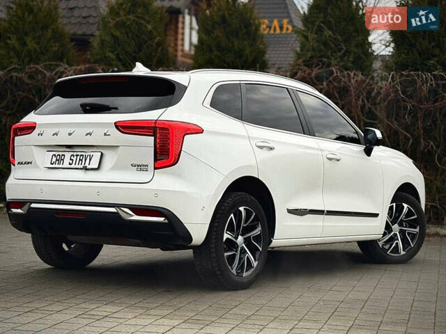 Белый Haval Jolion, объемом двигателя 1.5 л и пробегом 50 тыс. км за 16500 $, фото 18 на Automoto.ua