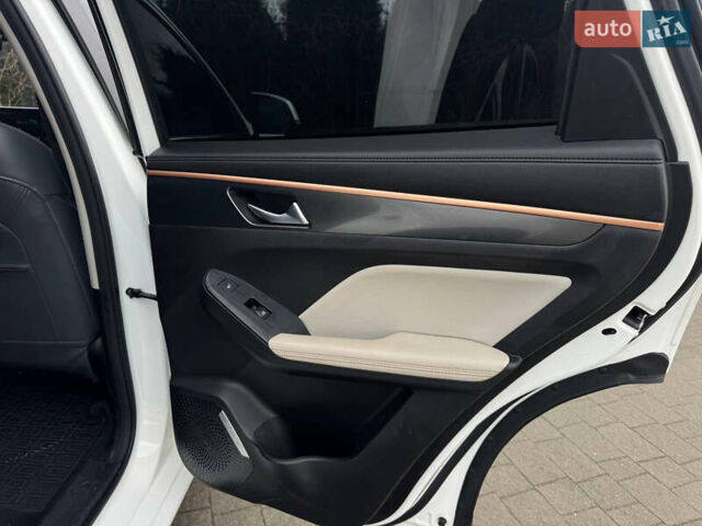 Белый Haval Jolion, объемом двигателя 1.5 л и пробегом 50 тыс. км за 16500 $, фото 39 на Automoto.ua