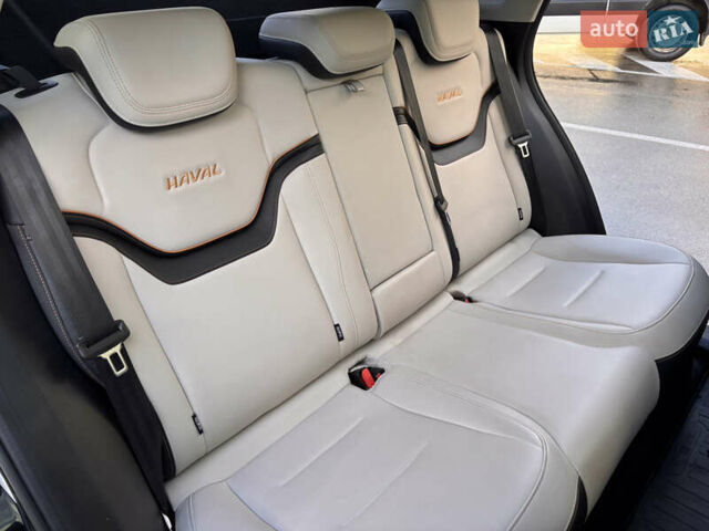 Чорний Haval Jolion, об'ємом двигуна 1.5 л та пробігом 55 тис. км за 18000 $, фото 28 на Automoto.ua