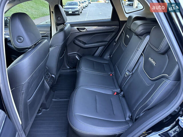 Чорний Haval Jolion, об'ємом двигуна 1.5 л та пробігом 91 тис. км за 14999 $, фото 23 на Automoto.ua