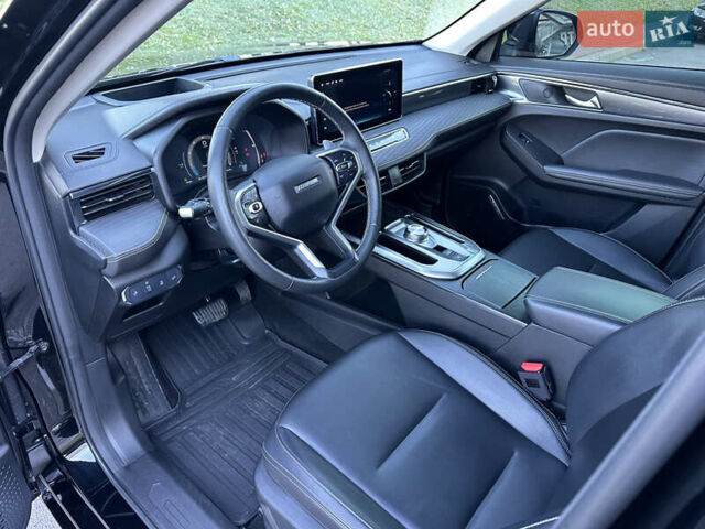 Чорний Haval Jolion, об'ємом двигуна 1.5 л та пробігом 91 тис. км за 14999 $, фото 19 на Automoto.ua