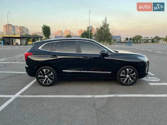 Чорний Haval Jolion, об'ємом двигуна 1.5 л та пробігом 90 тис. км за 16800 $, фото 6 на Automoto.ua