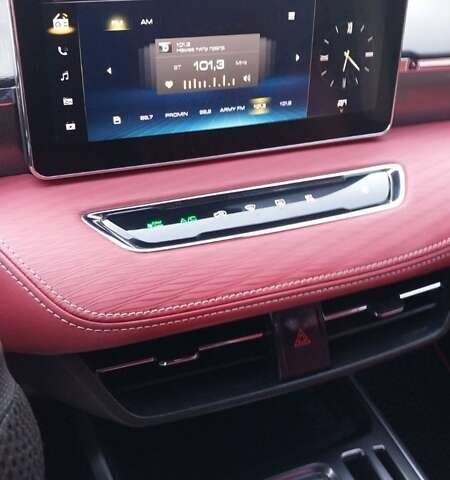 Черный Haval Jolion, объемом двигателя 1.5 л и пробегом 26 тыс. км за 17500 $, фото 5 на Automoto.ua