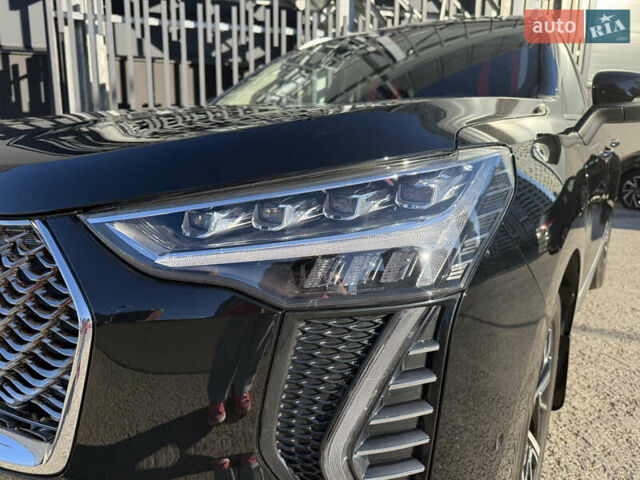 Чорний Haval Jolion, об'ємом двигуна 1.5 л та пробігом 32 тис. км за 20300 $, фото 5 на Automoto.ua