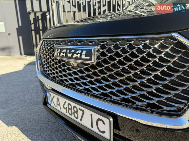 Чорний Haval Jolion, об'ємом двигуна 1.5 л та пробігом 32 тис. км за 20300 $, фото 2 на Automoto.ua