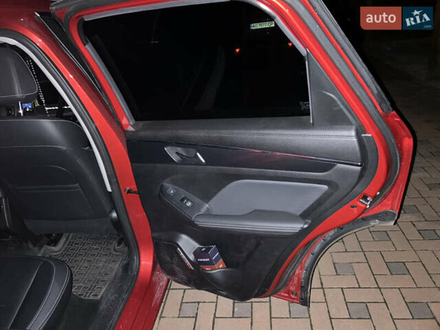 Красный Haval Jolion, объемом двигателя 1.5 л и пробегом 13 тыс. км за 19999 $, фото 5 на Automoto.ua