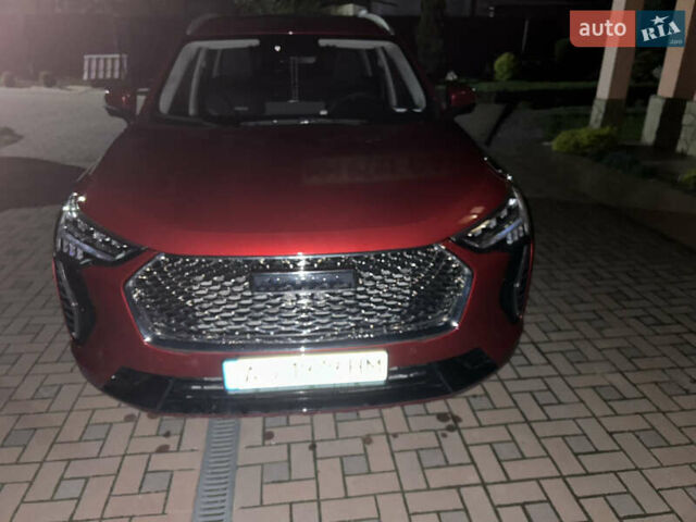 Красный Haval Jolion, объемом двигателя 1.5 л и пробегом 13 тыс. км за 19999 $, фото 2 на Automoto.ua