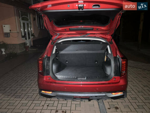 Красный Haval Jolion, объемом двигателя 1.5 л и пробегом 13 тыс. км за 19999 $, фото 10 на Automoto.ua