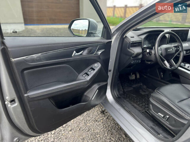 Серый Haval Jolion, объемом двигателя 1.5 л и пробегом 81 тыс. км за 16000 $, фото 14 на Automoto.ua
