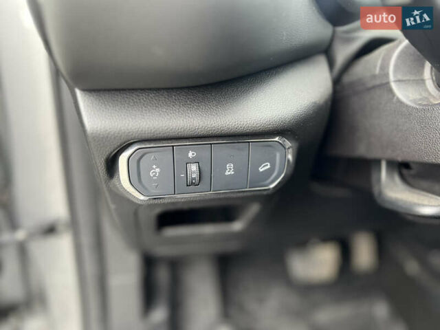 Серый Haval Jolion, объемом двигателя 1.5 л и пробегом 81 тыс. км за 16000 $, фото 28 на Automoto.ua