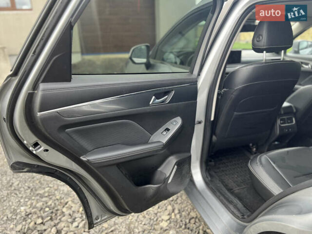 Серый Haval Jolion, объемом двигателя 1.5 л и пробегом 81 тыс. км за 16000 $, фото 13 на Automoto.ua